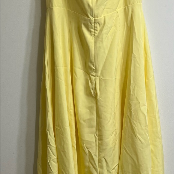 Romantic Off-Shoulder Ruched Maxi Dress in Sunshine Yellow - Picture 13 of 14